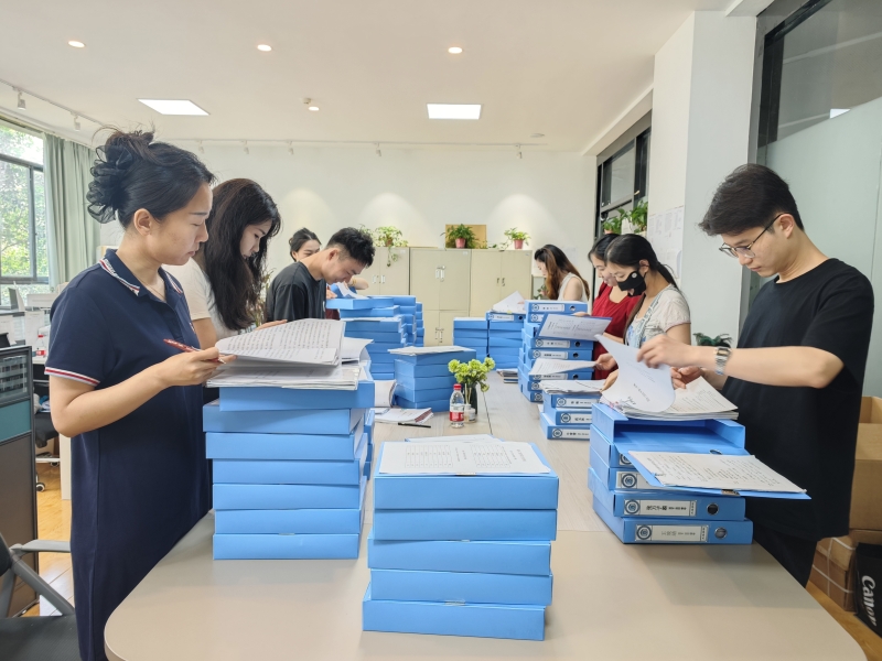 严循规范促教学 精研检查助跃升 ——文法学院开展期末教学材料检查