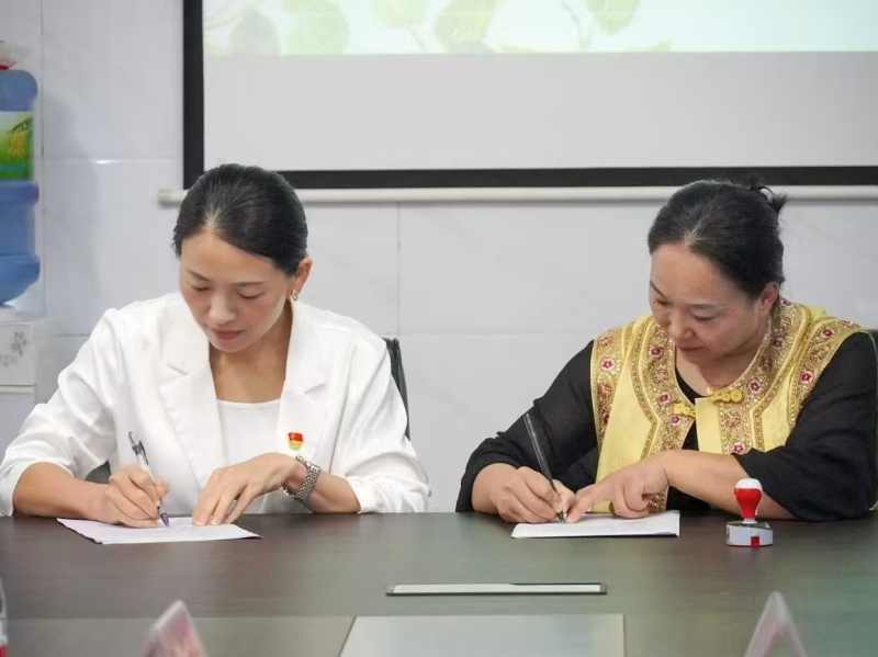 协同育人促发展 院校合作谱新篇——文法学院与郑州市经开区太平庄小学共建教育实习基地
