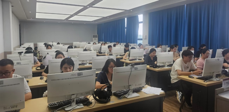 巧用智慧教学 赋能课堂革新——文法学院开展育人育才提升培训