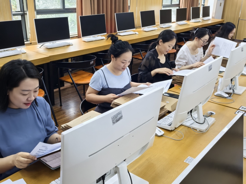 新闻照片2.jpg